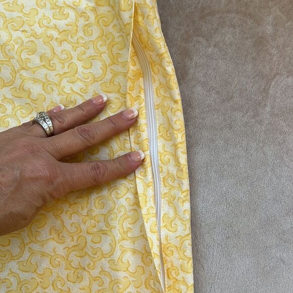 VTG 14” Handmade Yellow Green Scrolled Zippered Chic Coastal Pillow Cover - Picture 5 of 8